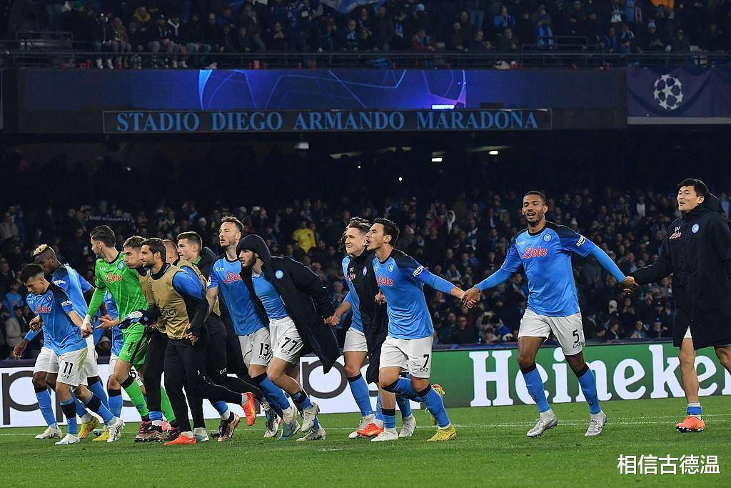 包含那不勒斯客场逆转战胜劲旅,取得宝贵分的词条 包含那不勒斯客场逆转战胜劲旅,取得宝贵分的词条