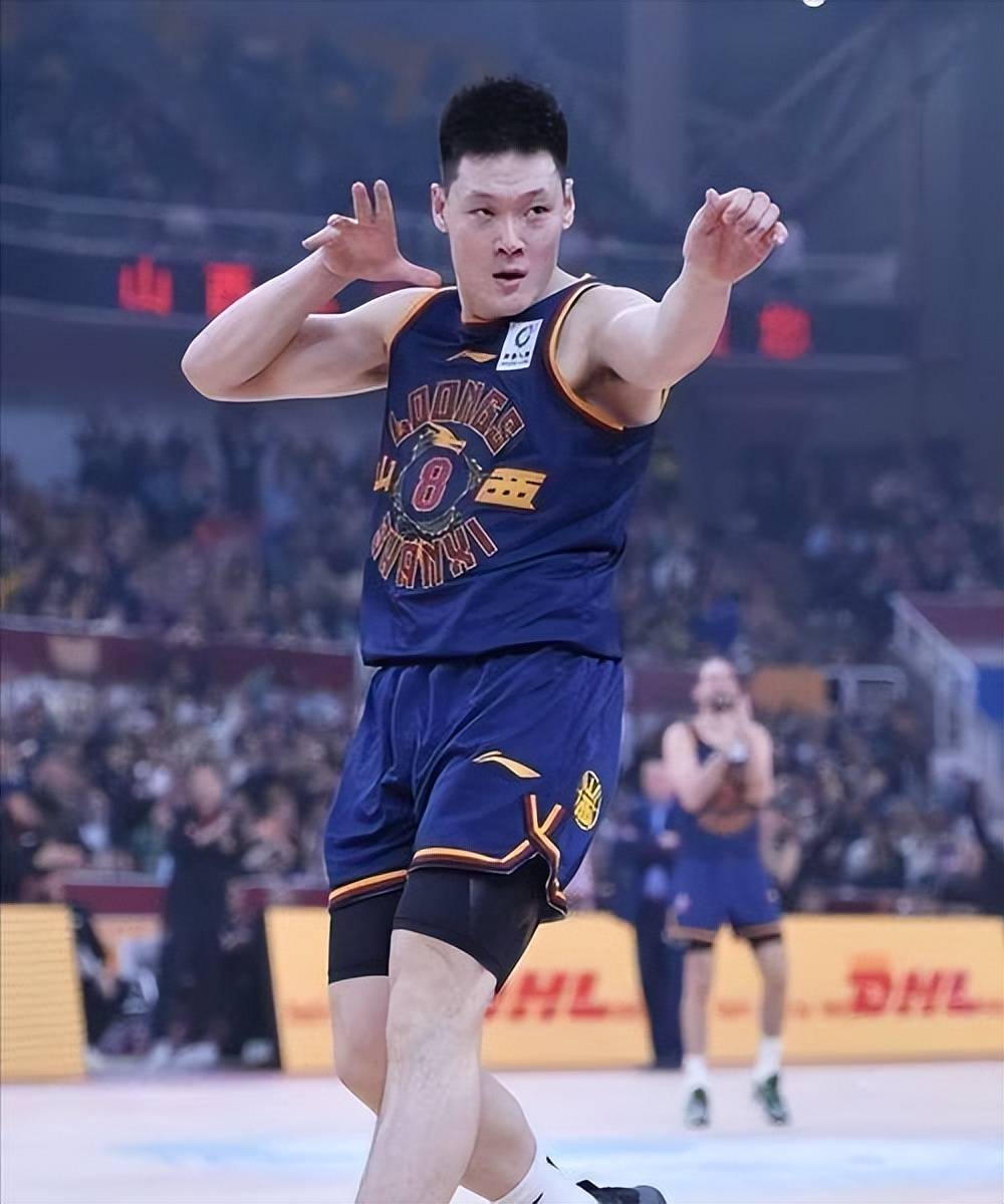 柏林联队球员领衔表现,大胜对手掀起连胜的简单介绍 柏林联队球员领衔表现,大胜对手掀起连胜的简单介绍