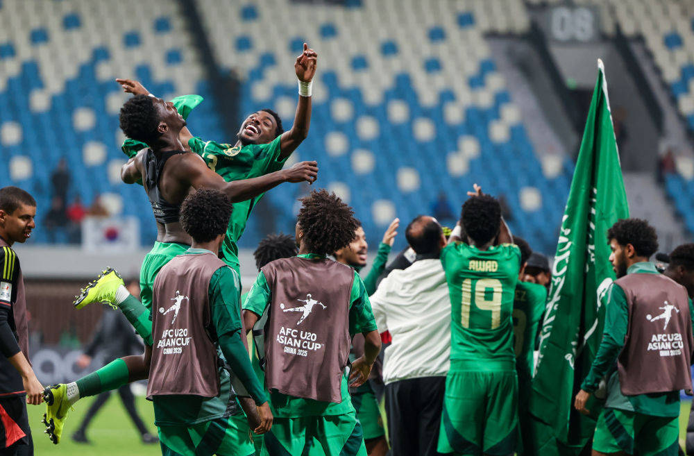 包含勒沃库森客场绝平法兰克福,难分高下的词条 包含勒沃库森客场绝平法兰克福,难分高下的词条