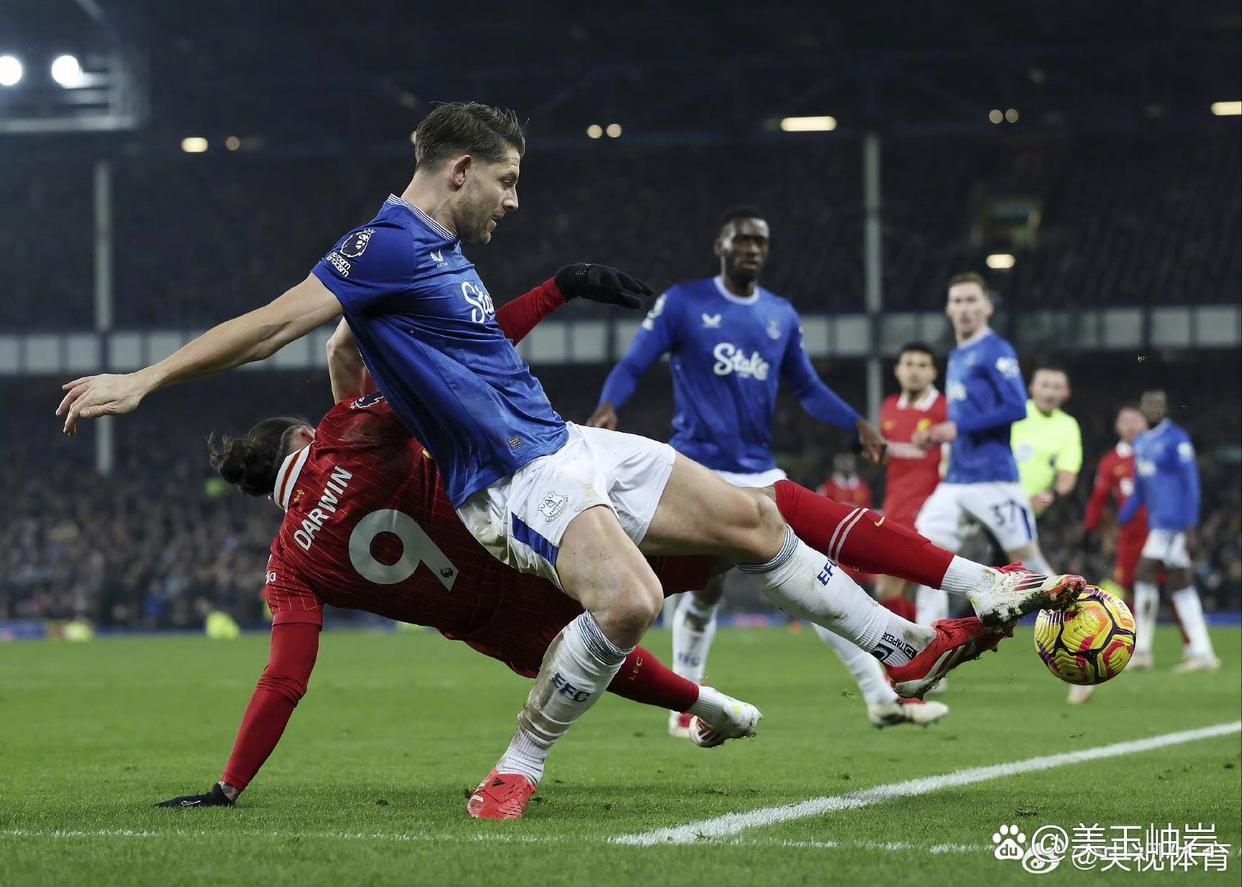 萨拉赫梅开二度,利物浦客场战胜埃弗顿的简单介绍 萨拉赫梅开二度,利物浦客场战胜埃弗顿的简单介绍