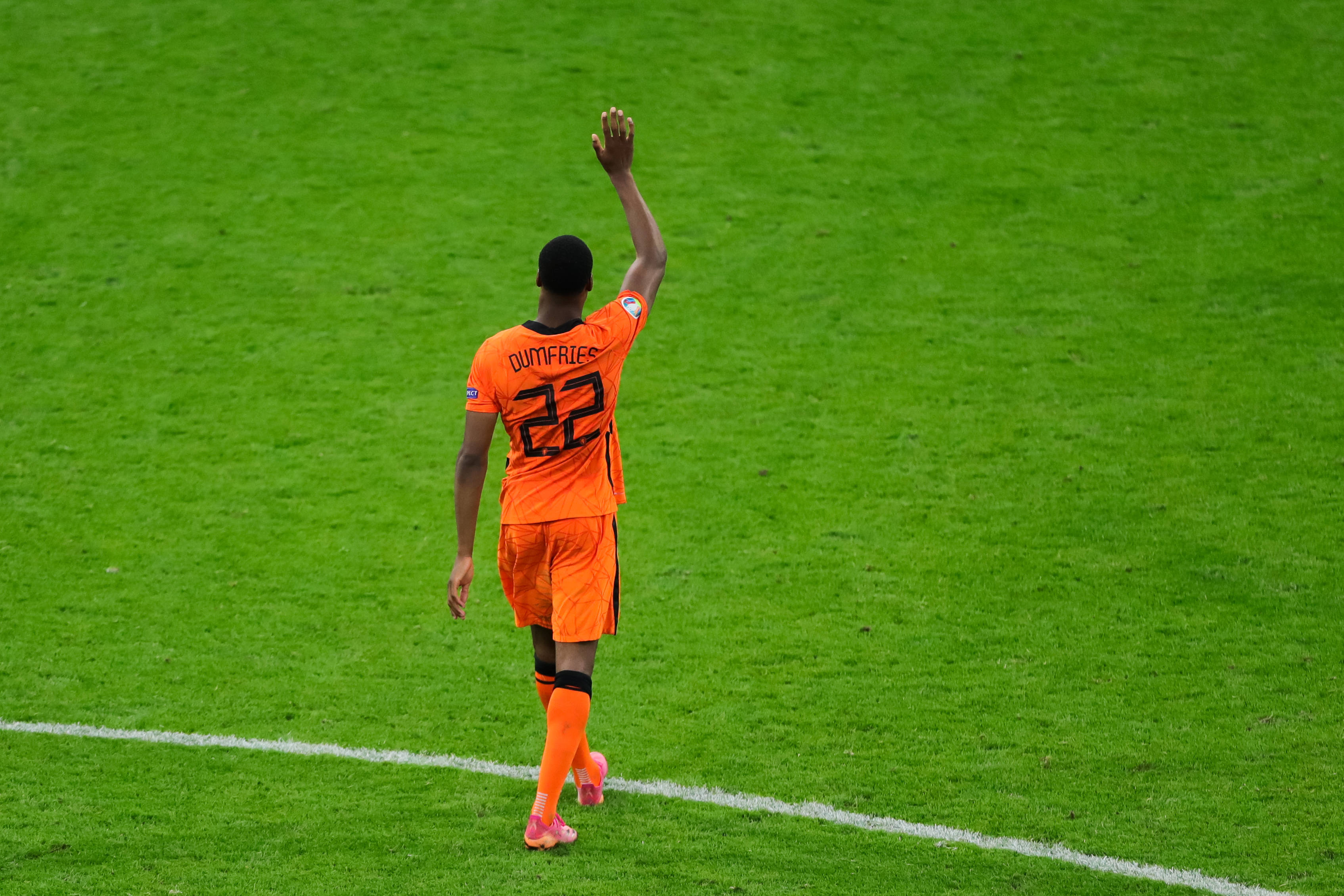 荷兰憾平奥地利,仍需一场胜利锁定欧锦赛强的简单介绍 荷兰憾平奥地利,仍需一场胜利锁定欧锦赛强的简单介绍