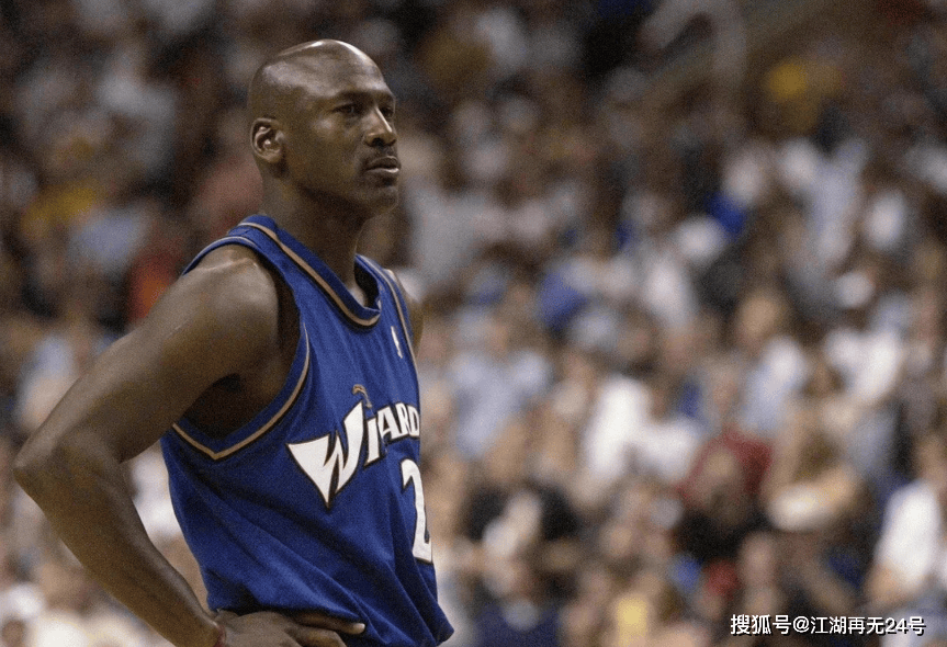 包含篮球巨星突然退役,球坛再添别样风采的词条 包含篮球巨星突然退役,球坛再添别样风采的词条