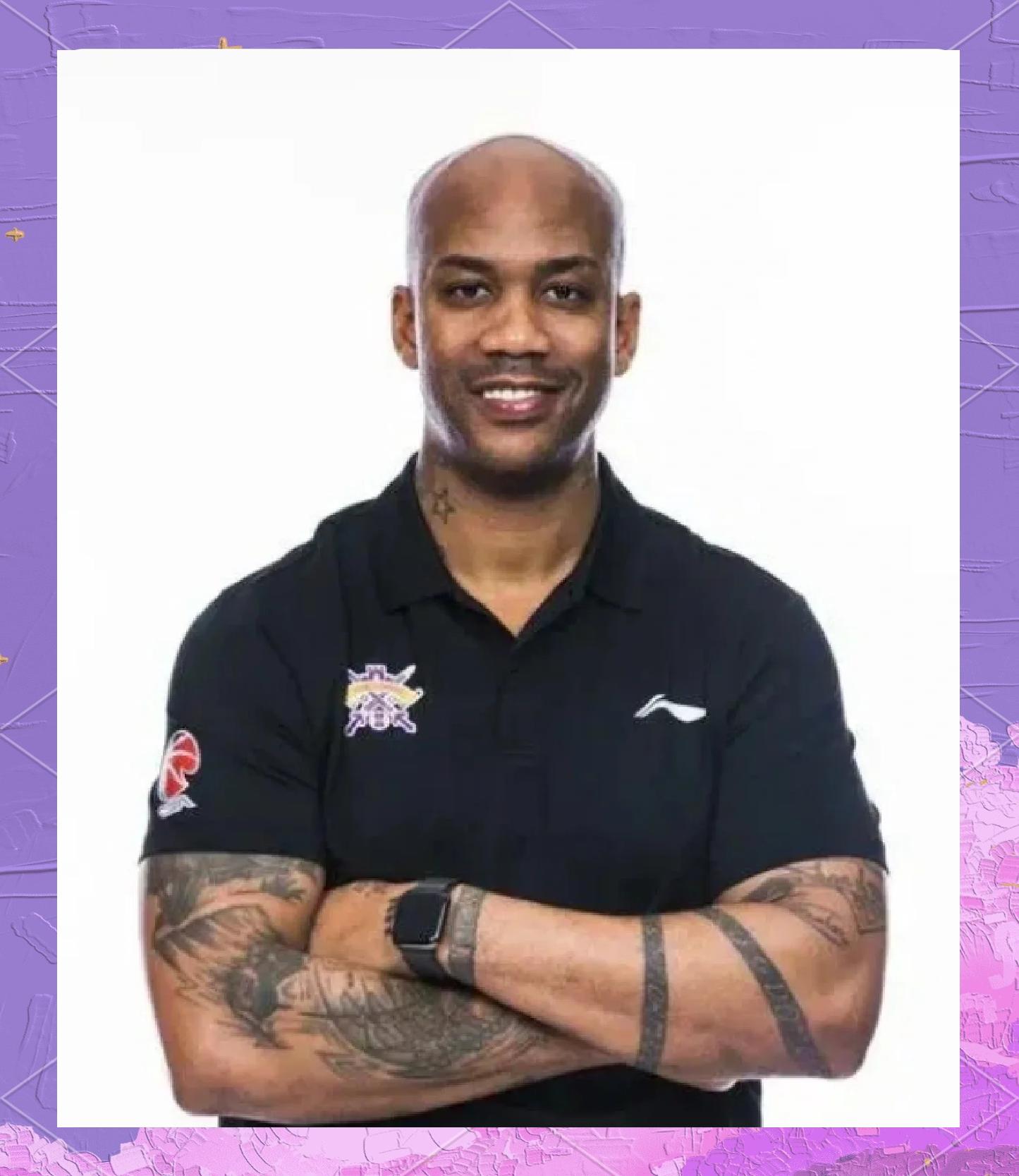 球队备战重要比赛,主教练表态信心 球队备战重要比赛,主教练表态信心