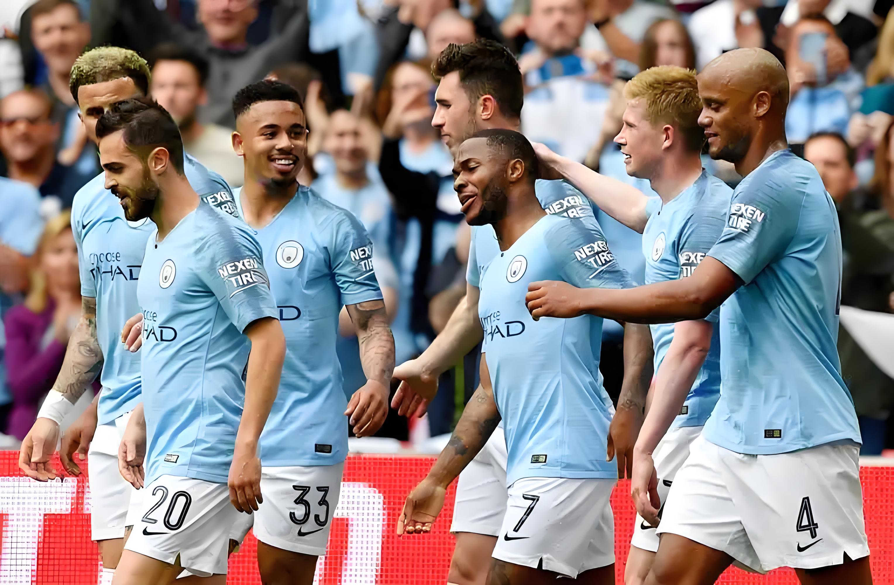 如履薄冰,曼城备战下轮比赛 如履薄冰,曼城备战下轮比赛