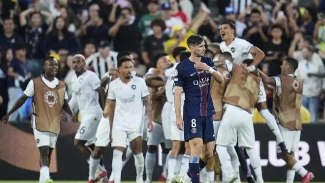 埃克赖顿切尔西客场告负,保级之路蒙上阴影 埃克赖顿切尔西客场告负,保级之路蒙上阴影