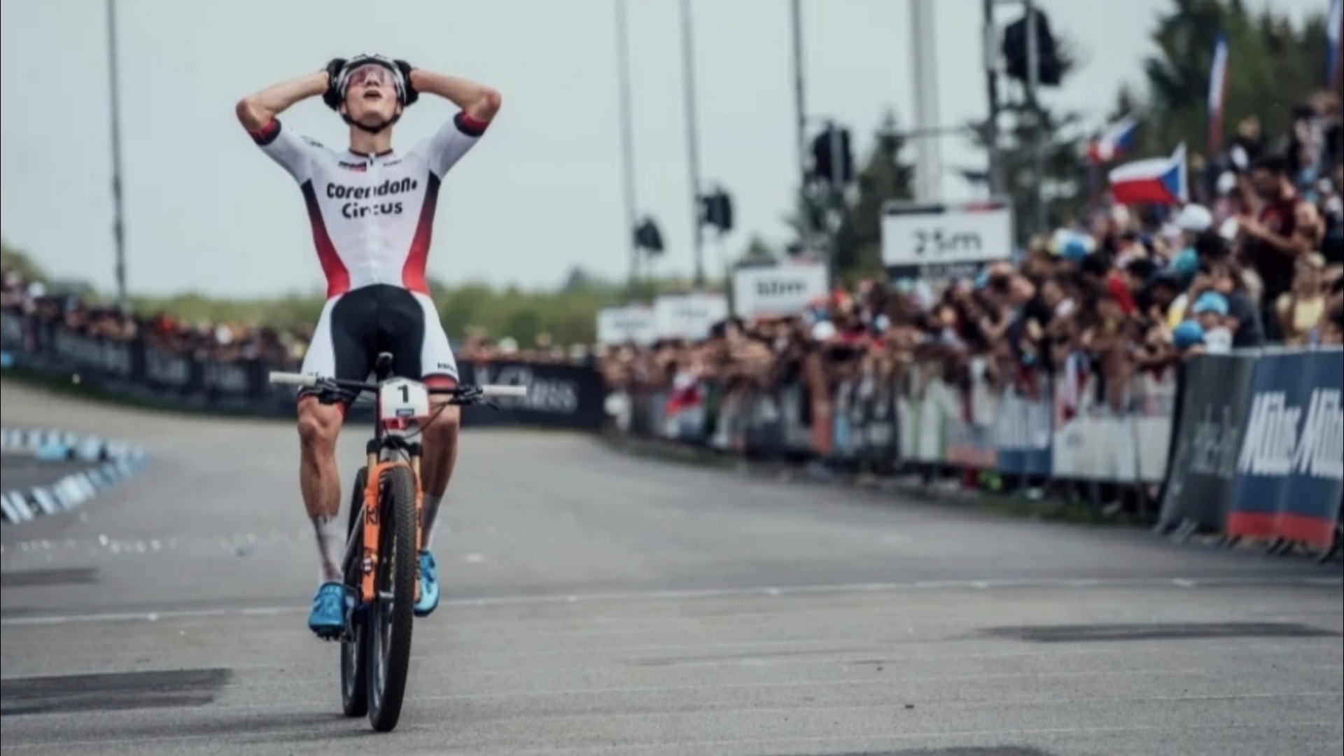 捷克队员心态平和,迎接激烈比赛挑战 捷克队员心态平和,迎接激烈比赛挑战