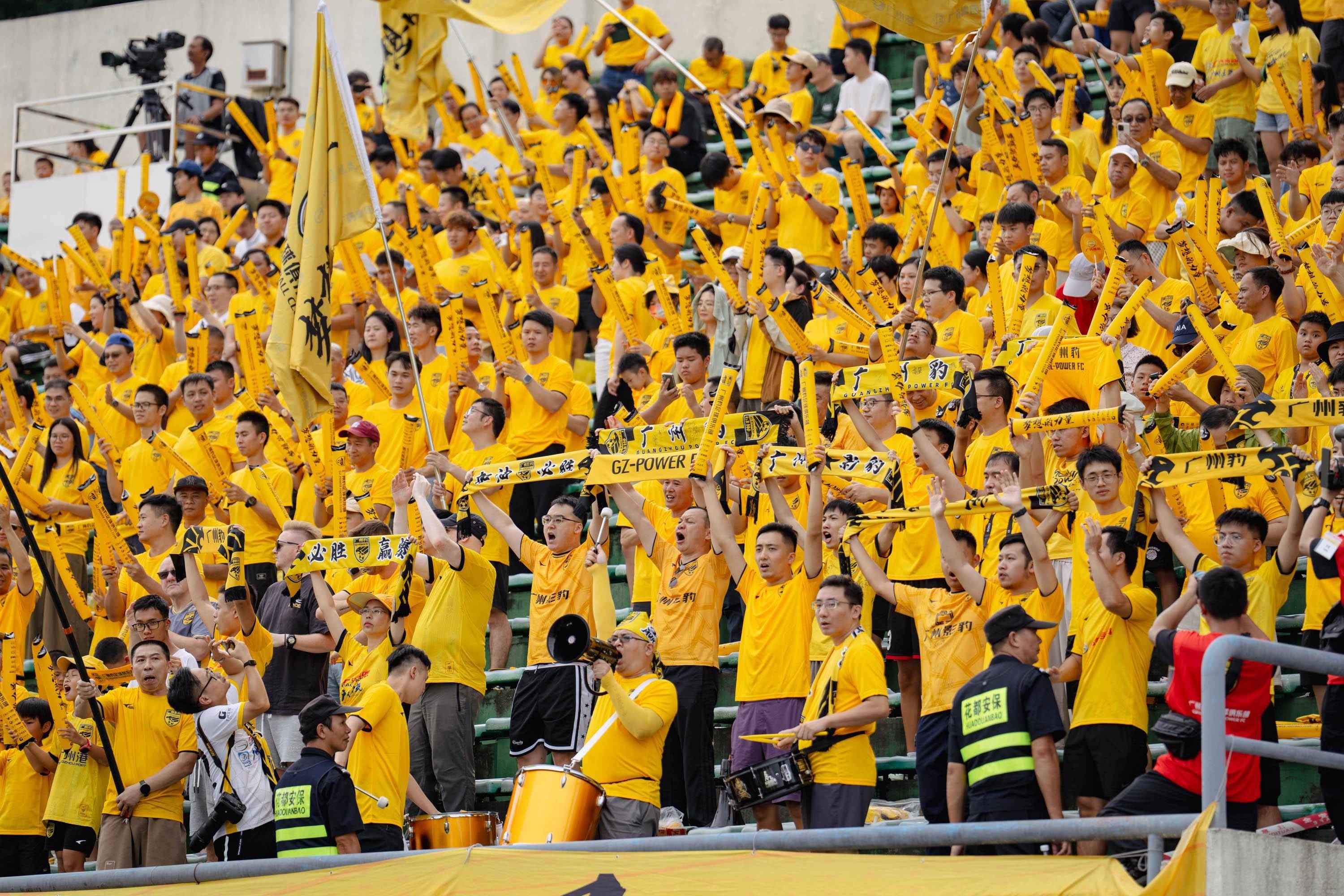 广州队在最新比赛中获得重要胜利,信心大增 广州队在最新比赛中获得重要胜利,信心大增