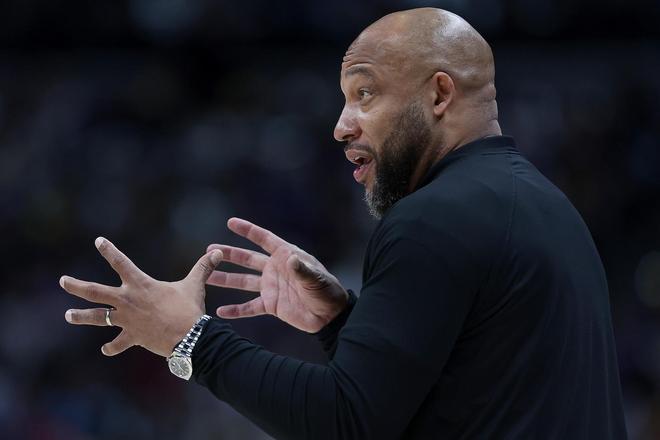 尼克斯队助教晋升主教练,振奋球队士气 尼克斯队助教晋升主教练,振奋球队士气