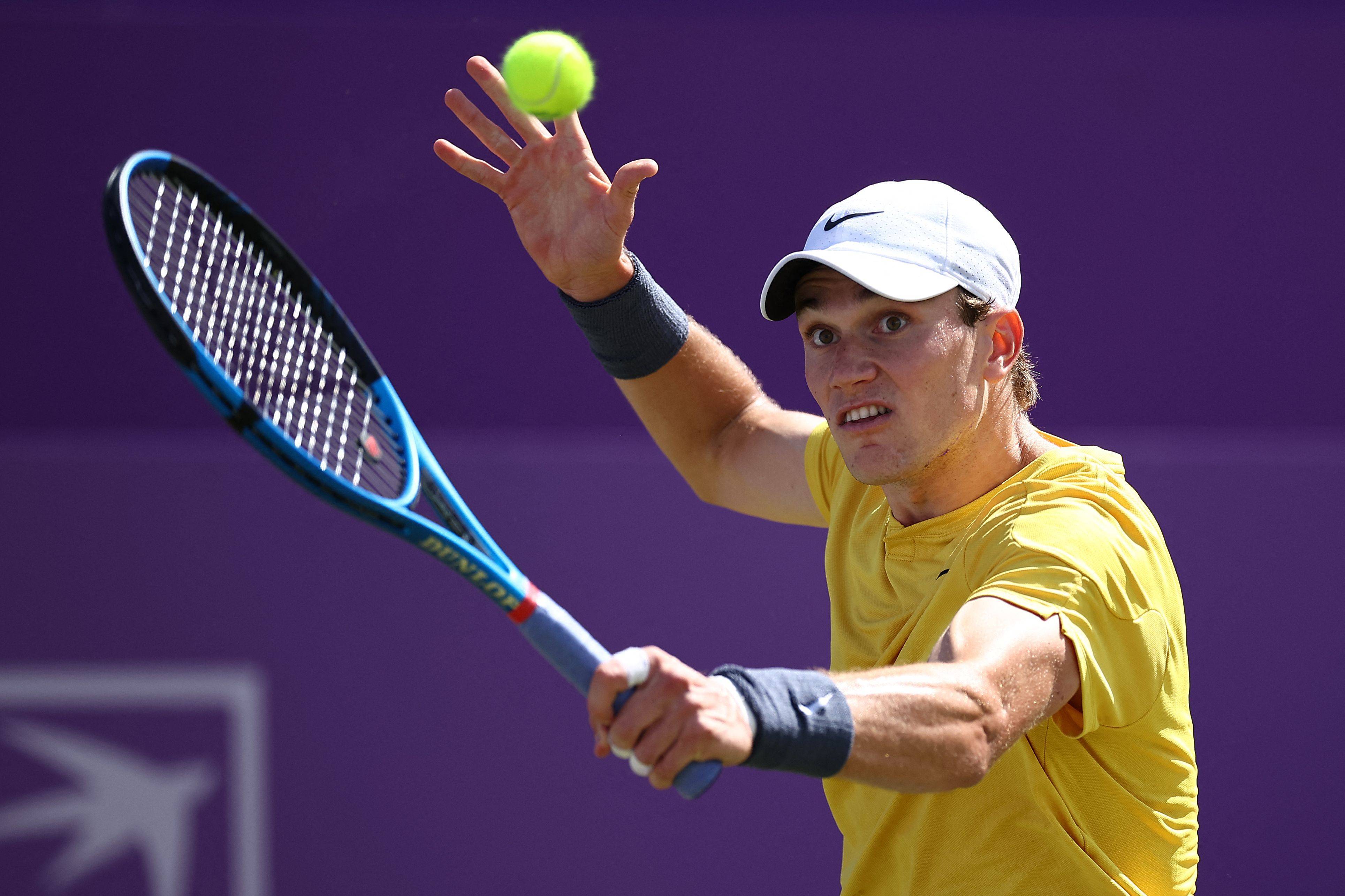 英国连续两场男子网球比赛获胜