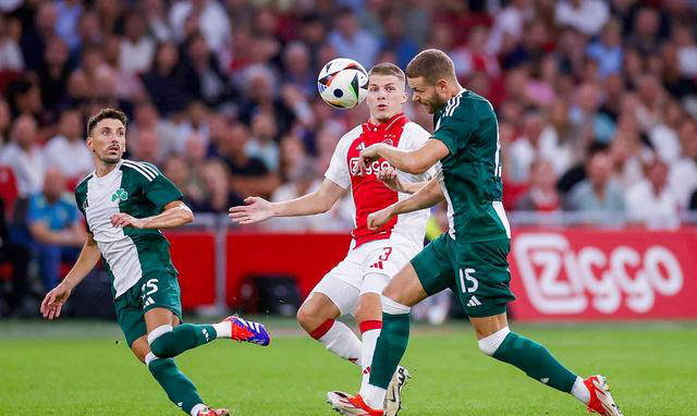 关于阿贾克斯主场告负,遗憾无缘晋级淘汰赛的信息 关于阿贾克斯主场告负,遗憾无缘晋级淘汰赛的信息