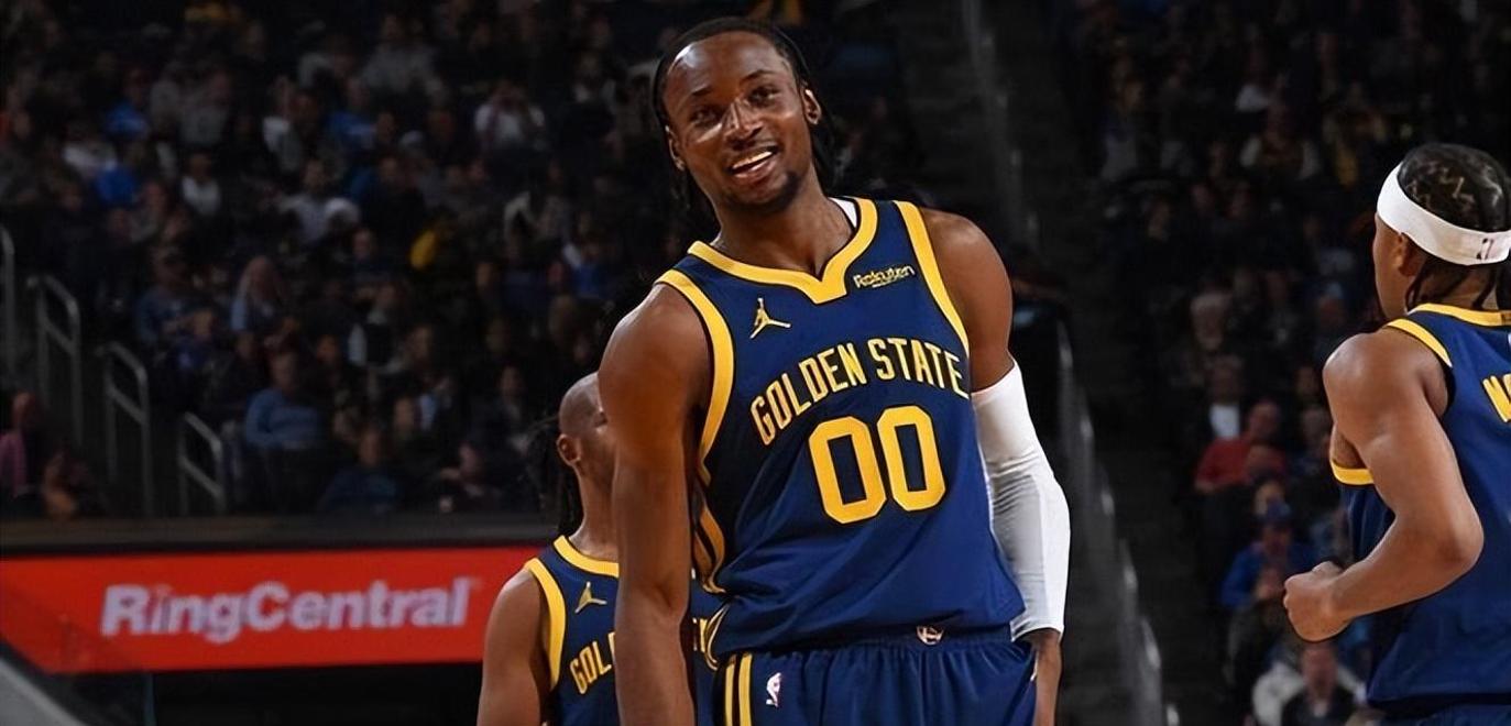 勇士大胜湖人，晋级季后赛