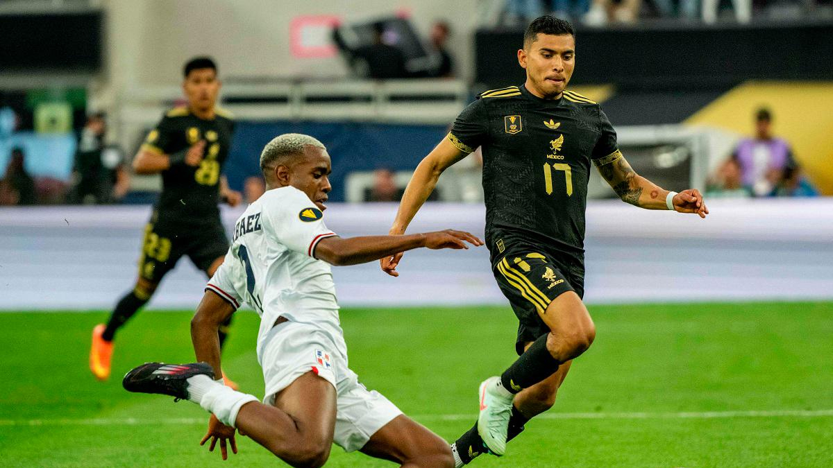 墨西哥队在胜利中晋级下一阶段 墨西哥队在胜利中晋级下一阶段