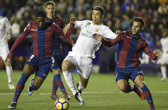 西班牙挑战希腊,谁能在战场上占据优势 西班牙挑战希腊,谁能在战场上占据优势