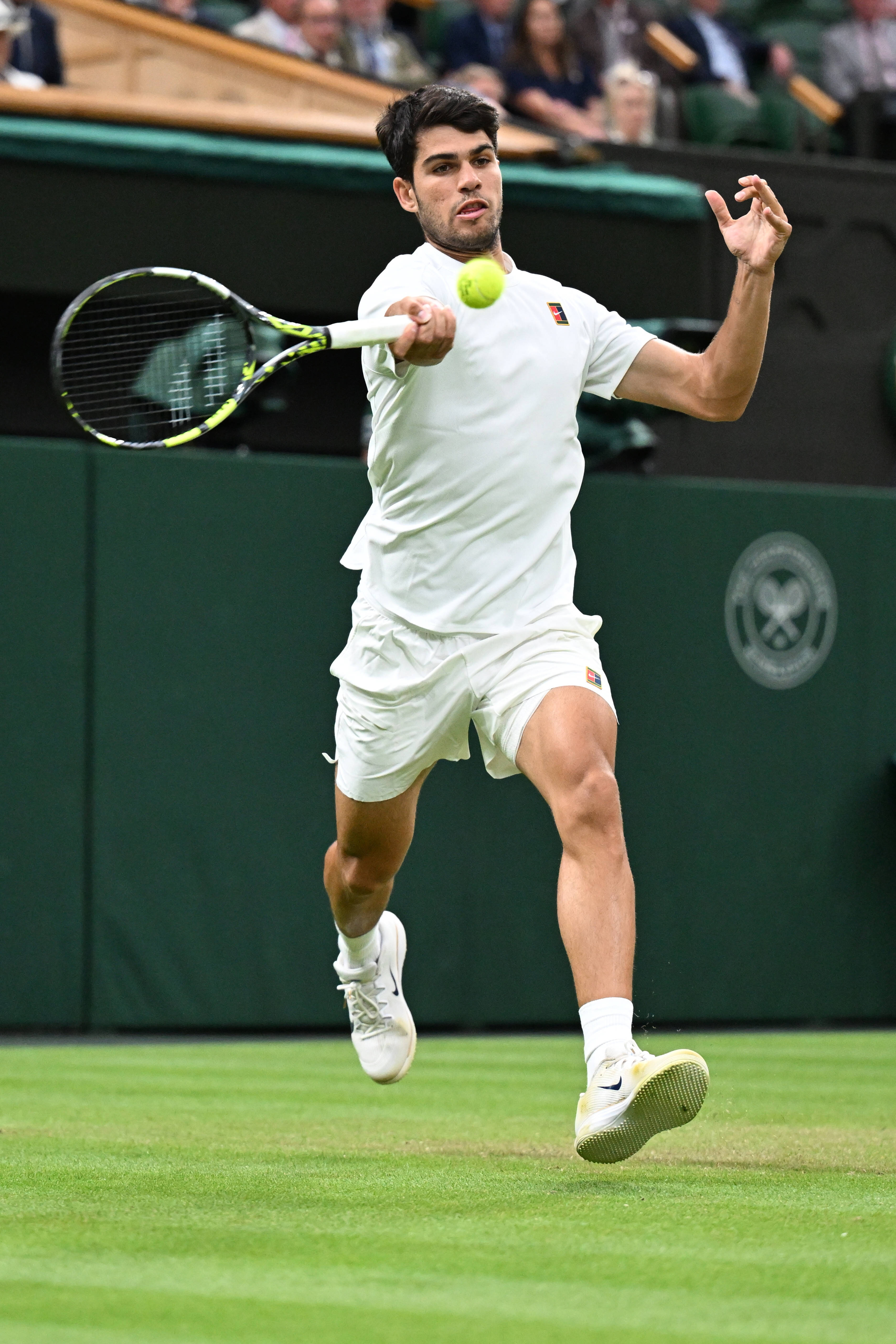 关于英国网球队血洗日本网球队,阿尔卡拉斯打破历史纪录的信息 关于英国网球队血洗日本网球队,阿尔卡拉斯打破历史纪录的信息