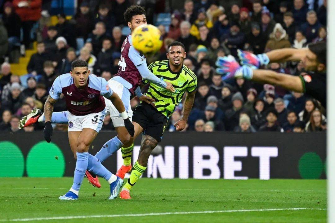 包含美国鏖战法国,厄德高送出助攻的词条 包含美国鏖战法国,厄德高送出助攻的词条